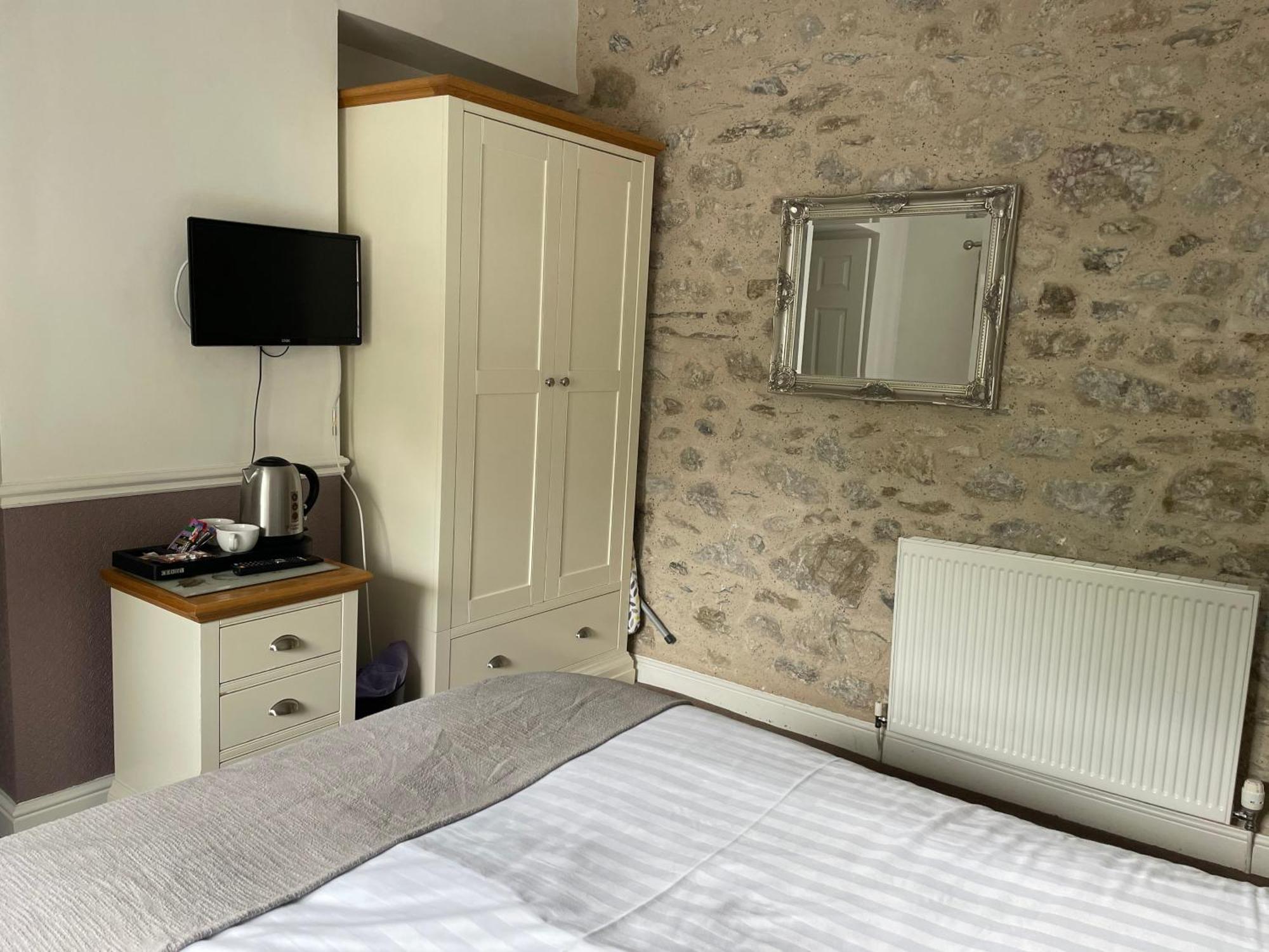 Oyo New Clapham (North Yorkshire)